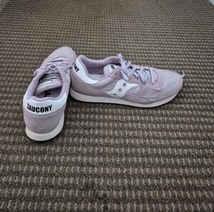 Saucony shoes - women's size 9